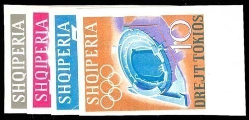 Lot 77303 - 730-33